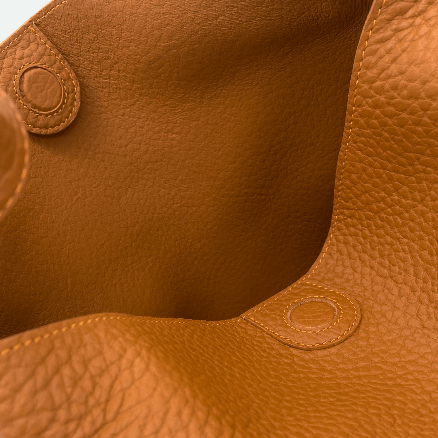 BEA BIG - Leather Dollar